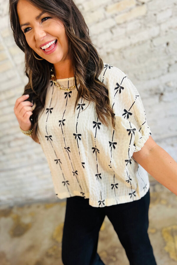 Beige Bow Print Puff Short Sleeve Top - Image 2