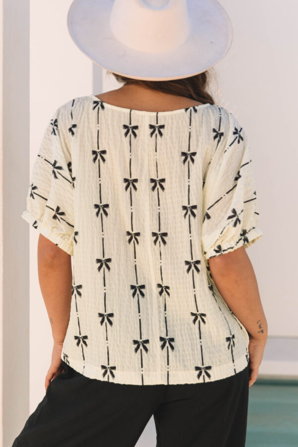 Beige Bow Print Puff Short Sleeve Top - Image 6