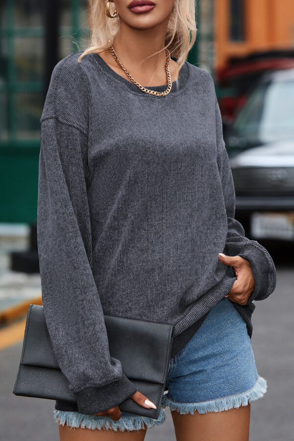 Gray Solid Ribbed Knit Round Neck Pullover Sweatshirt - Image 4